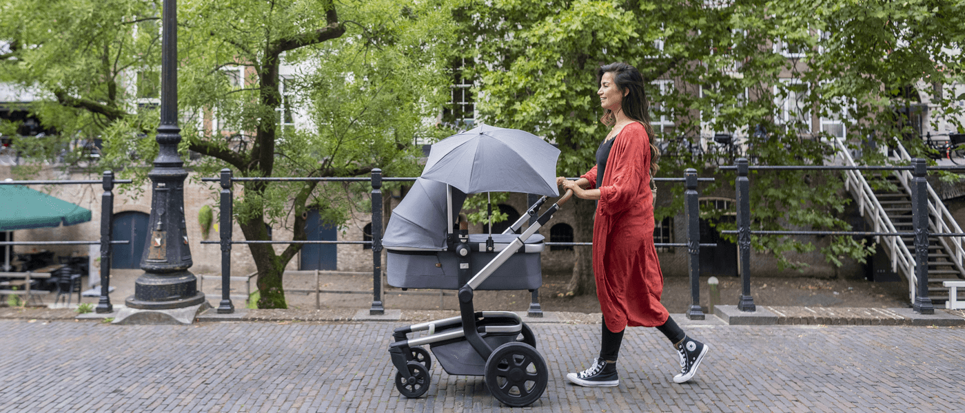 Parasoll till barnvagn: Vår guide till årets bästa alternativ